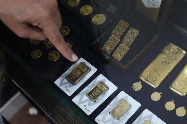 Harga Emas Antam Hari Ini Turun Rp20.000, Termurah Dijual Berapa? Harga Emas Antam Hari Ini Turun Rp20.000, Termurah Dijual Berapa?