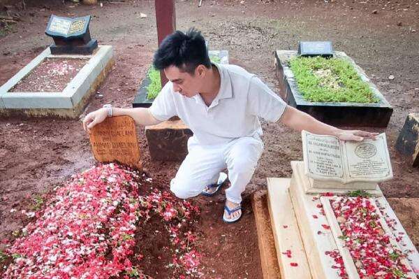 Viral Video Anak Baim Wong Nangis: Apa yang Sebenarnya Terjadi? Viral Video Anak Baim Wong Nangis: Apa yang Sebenarnya Terjadi?
