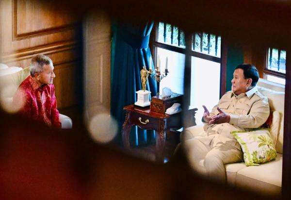 Ini Isi Pertemuan Tertutup Prabowo dan Menlu Singapura di Hambalang Ini Isi Pertemuan Tertutup Prabowo dan Menlu Singapura di Hambalang