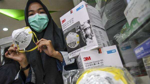 Masker KN95 Mendadak Diburu Imbas Erupsi Anak Krakatau, Harga Naik 10 Kali Lipat! Masker KN95 Mendadak Diburu Imbas Erupsi Anak Krakatau, Harga Naik 10 Kali Lipat!