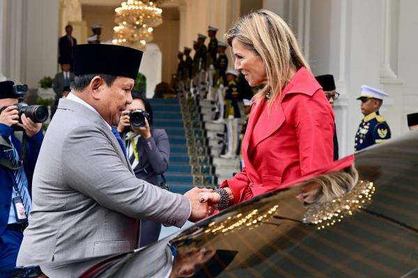 Momen Pertemuan Prabowo dan Ratu Máxima Bahas Kesehatan Keuangan di Indonesia Momen Pertemuan Prabowo dan Ratu Máxima Bahas Kesehatan Keuangan di Indonesia