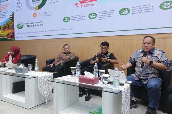 Dukung Hilirisasi, BPDP Dorong Korporatisasi Petani Sawit Berkelanjutan Dukung Hilirisasi, BPDP Dorong Korporatisasi Petani Sawit Berkelanjutan