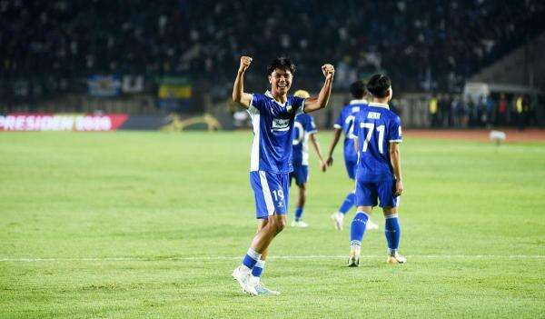 Bintang Muda Persib Siap Tampilkan Performa Terbaik demi Tembus Skuad Timnas Indonesia U-20 Bintang Muda Persib Siap Tampilkan Performa Terbaik demi Tembus Skuad Timnas Indonesia U-20