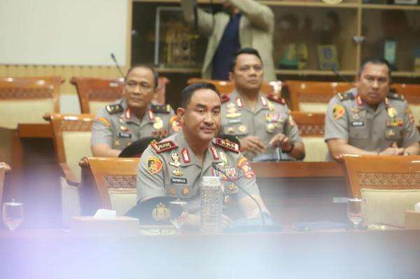 Calon Kapolri Komjen Suyudi Janji Benahi SDM Polri: Tak Boleh Ada Titipan Calon Kapolri Komjen Suyudi Janji Benahi SDM Polri: Tak Boleh Ada Titipan