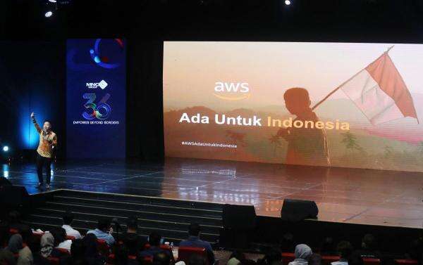 AWS Sebut MNC Group Siap Manfaatkan Satelit Orbit Rendah demi Masa Depan Industri Media AWS Sebut MNC Group Siap Manfaatkan Satelit Orbit Rendah demi Masa Depan Industri Media