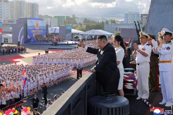 Kim Jong-un Dilaporkan Meninggal Dunia, Korea Utara Bungkam Kim Jong-un Dilaporkan Meninggal Dunia, Korea Utara Bungkam