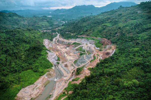 Bendungan Budong-budong