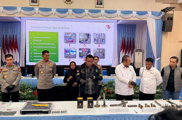Bareskrim Tetapkan 5 Tersangka Blackout Batam-Bintan Kepri Bareskrim Tetapkan 5 Tersangka Blackout Batam-Bintan Kepri