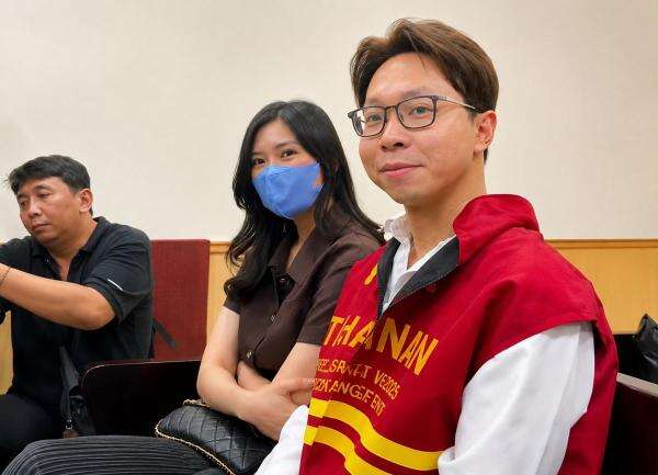 Ternyata, Skincare Richard Lee yang Dijadikan Barang Bukti oleh Doktif Tidak Dibeli di Toko Resmi Ternyata, Skincare Richard Lee yang Dijadikan Barang Bukti oleh Doktif Tidak Dibeli di Toko Resmi