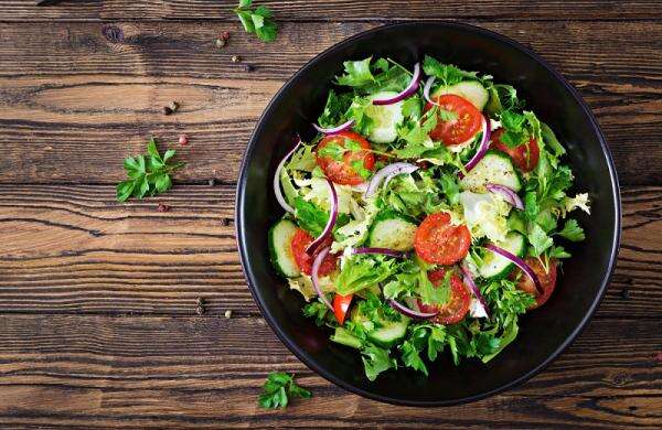 Jangan Asal Makan! 4 Bahan Salad Ini Bisa Picu Keracunan Jangan Asal Makan! 4 Bahan Salad Ini Bisa Picu Keracunan