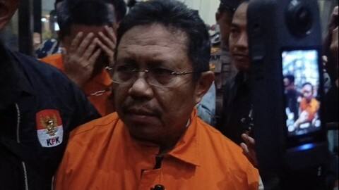 Bupati Lombok Barat Ditetapkan Sebagai Tersangka Korupsi, Harta Kekayaannya Rp25,56 Miliar Bupati Lombok Barat Ditetapkan Sebagai Tersangka Korupsi, Harta Kekayaannya Rp25,56 Miliar