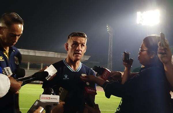 John Herdman Coret Dony Tri dan Yakob Sayuri dari Timnas Indonesia di FIFA ASEAN Cup, Ini 2 Sosok Penggantinya John Herdman Coret Dony Tri dan Yakob Sayuri dari Timnas Indonesia di FIFA ASEAN Cup, Ini 2 Sosok Penggantinya