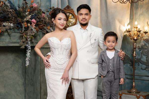 Nathalie Holscher Resmi Menikah, Sule Ucapkan Selamat dan Titip Adzam Nathalie Holscher Resmi Menikah, Sule Ucapkan Selamat dan Titip Adzam