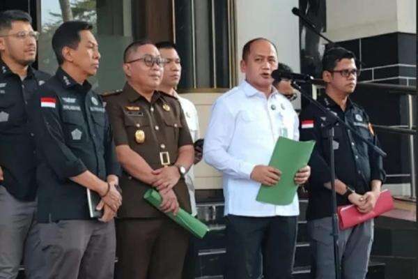 Kejagung Sebut Belum Ada Keterlibatan Nanik S Deyang di Kasus Dugaan Korupsi MBG Kejagung Sebut Belum Ada Keterlibatan Nanik S Deyang di Kasus Dugaan Korupsi MBG