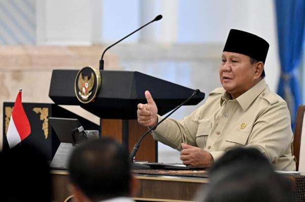 Prabowo Minta Seluruh Sektor Siaga Dampak El Nino, Fokus Air Bersih hingga Karhutla Prabowo Minta Seluruh Sektor Siaga Dampak El Nino, Fokus Air Bersih hingga Karhutla