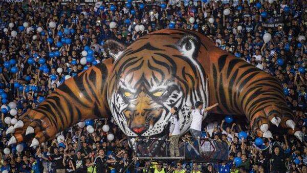 Resmi! Ini Regulasi Baru Suporter Tandang di Super League 2025-2026, Persija Vs Persib Dapat Perlakuan Khusus! Resmi! Ini Regulasi Baru Suporter Tandang di Super League 2025-2026, Persija Vs Persib Dapat Perlakuan Khusus!