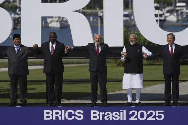 BRICS Desak Perubahan Besar di IMF, Minta Kepemimpinan Barat Diakhiri BRICS Desak Perubahan Besar di IMF, Minta Kepemimpinan Barat Diakhiri