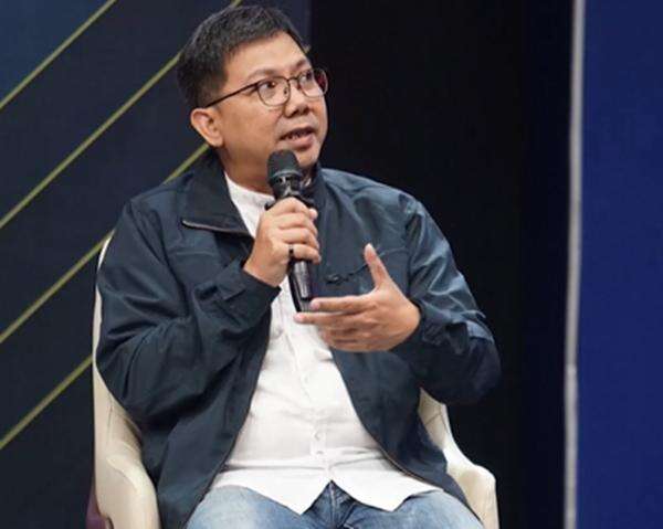 3 Kritikan Pedas Bung Towel ke Shin Tae-yong, Nomor 1 soal Piala AFF 2024! 3 Kritikan Pedas Bung Towel ke Shin Tae-yong, Nomor 1 soal Piala AFF 2024!