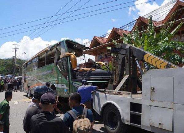 Kemenhub Panggil Pemilik Bus ALS Tak Berizin Usai Kecelakaan Maut di Padang Panjang Kemenhub Panggil Pemilik Bus ALS Tak Berizin Usai Kecelakaan Maut di Padang Panjang