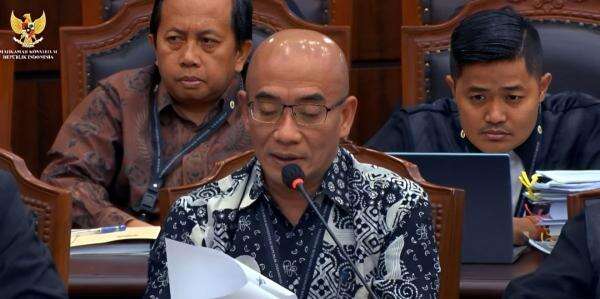 Eks Ketua KPU Beberkan Asal-usul Pasal PKPU yang Dipersoalkan soal Ijazah Gibran Eks Ketua KPU Beberkan Asal-usul Pasal PKPU yang Dipersoalkan soal Ijazah Gibran
