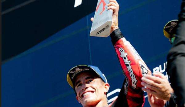 Kisah Marc Marquez Ketinggalan 102 Poin dari Marco Bezzecchi, Kini Puncaki Klasemen Sementara MotoGP 2026! Kisah Marc Marquez Ketinggalan 102 Poin dari Marco Bezzecchi, Kini Puncaki Klasemen Sementara MotoGP 2026!
