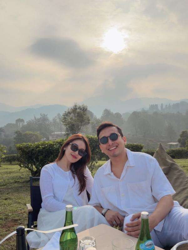 Riwayat Pendidikan Kevin Gusnadi, Pacar Baru Ayu Ting Ting yang Resmi Go Public Riwayat Pendidikan Kevin Gusnadi, Pacar Baru Ayu Ting Ting yang Resmi Go Public