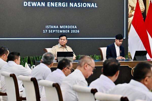 Prabowo Instruksikan Persiapan E50 pada Sidang Dewan Energi Nasional Prabowo Instruksikan Persiapan E50 pada Sidang Dewan Energi Nasional