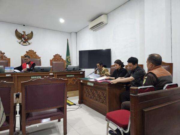 Bantah Kriminalisasi, Kejagung Minta Hakim Tolak Praperadilan Lodewyk Pusung Bantah Kriminalisasi, Kejagung Minta Hakim Tolak Praperadilan Lodewyk Pusung