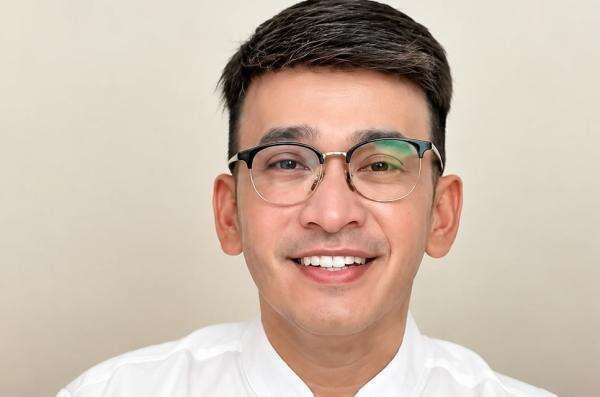 Ruben Onsu Laporkan Pelaku Dugaan Fitnah di Instagram, Serahkan Bukti ke Polisi Ruben Onsu Laporkan Pelaku Dugaan Fitnah di Instagram, Serahkan Bukti ke Polisi