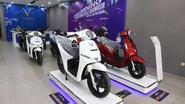 Langkah Berani VinFast Pasarkan Motor Listrik, Siapkan Tukar Baterai hingga Infrastruktur Langkah Berani VinFast Pasarkan Motor Listrik, Siapkan Tukar Baterai hingga Infrastruktur