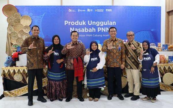 PNM Bersinergi dengan OJK Perkuat Bekal UMKM Perempuan Aceh untuk Naik Kelas PNM Bersinergi dengan OJK Perkuat Bekal UMKM Perempuan Aceh untuk Naik Kelas