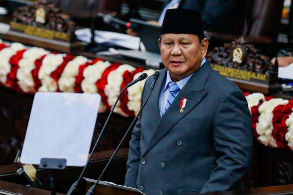 Prabowo: Kemerdekaan Belum Selesai hanya karena Bendera Merah Putih Telah Berkibar Prabowo: Kemerdekaan Belum Selesai hanya karena Bendera Merah Putih Telah Berkibar