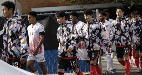 Desain Jersey dan Jaket G-Dragon Tuai Pujian di World Cup 2026, Dipakai Pemain Timnas Korsel Desain Jersey dan Jaket G-Dragon Tuai Pujian di World Cup 2026, Dipakai Pemain Timnas Korsel