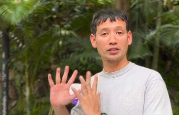 Tarra Budiman Curhat Tiap Masuk Sekolah Putrinya Tak Mau Pakai Seragam Tarra Budiman Curhat Tiap Masuk Sekolah Putrinya Tak Mau Pakai Seragam
