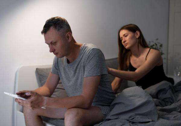 Kecanduan Film Porno? Ada 4 Cara Mengatasinya Kecanduan Film Porno? Ada 4 Cara Mengatasinya