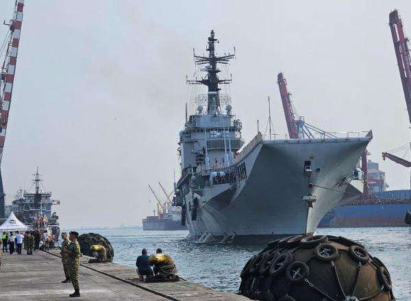 Kapal Induk Garibaldi Akan Diprioritaskan untuk Operasi Militer Selain Perang Kapal Induk Garibaldi Akan Diprioritaskan untuk Operasi Militer Selain Perang