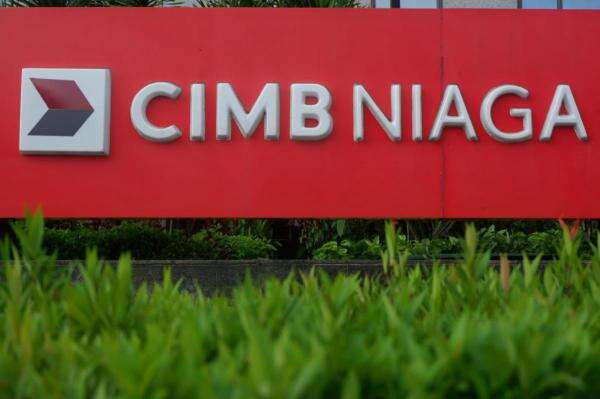 CIMB Dikabarkan Kaji Delisting BNGA, Sahamnya Menguat 16 Persen CIMB Dikabarkan Kaji Delisting BNGA, Sahamnya Menguat 16 Persen