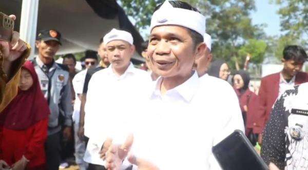 MUI Kecam Lagu Lalaki Langit Karya Bupati Purwakarta: Rendahkan Martabat Perempuan MUI Kecam Lagu Lalaki Langit Karya Bupati Purwakarta: Rendahkan Martabat Perempuan