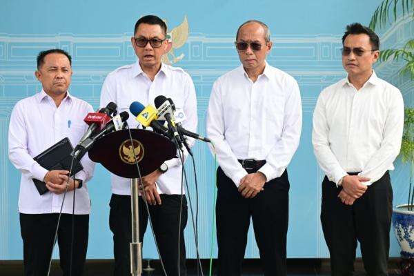 PLN Beberkan Penyebab Pemadaman Listrik Bergilir di Wilayah Jawa PLN Beberkan Penyebab Pemadaman Listrik Bergilir di Wilayah Jawa