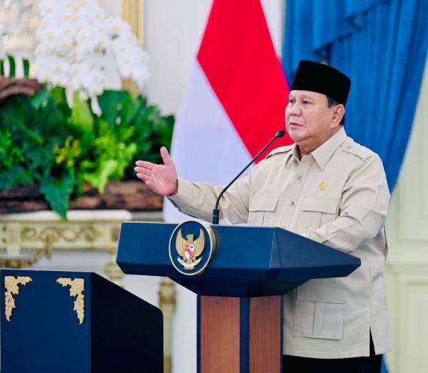 Prabowo Sebut Pemimpin Indonesia Bukan Pemimpin yang Bodoh dan Penakut Prabowo Sebut Pemimpin Indonesia Bukan Pemimpin yang Bodoh dan Penakut