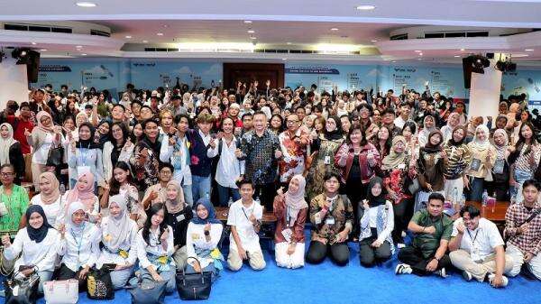 Targetkan Pembukaan 1.000 Rekening Efek di MNC University, MNC Sekuritas Resmikan Ruang Galeri Investasi Targetkan Pembukaan 1.000 Rekening Efek di MNC University, MNC Sekuritas Resmikan Ruang Galeri Investasi