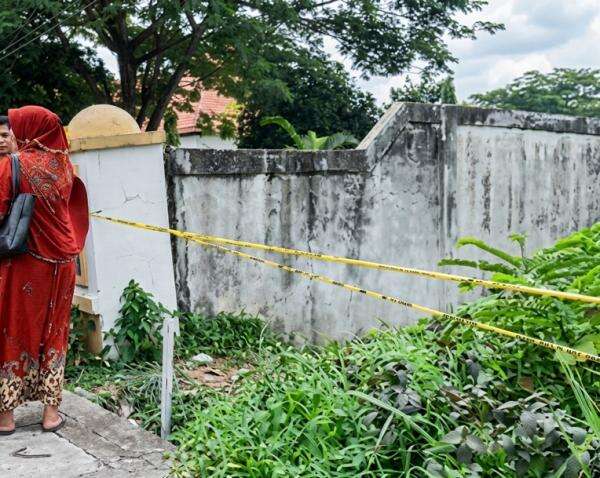 Tragis! Dokter Alex Tewas Mengenaskan di Samping RSUD Siak Akibat Suntikan Rocuronium Tragis! Dokter Alex Tewas Mengenaskan di Samping RSUD Siak Akibat Suntikan Rocuronium