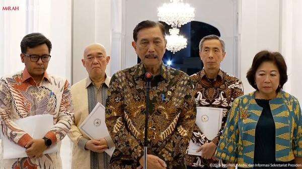 Luhut Usul ke Prabowo soal Definisi Korupsi di RI: Penyuapan, Tak Bicara Kerugian Negara Luhut Usul ke Prabowo soal Definisi Korupsi di RI: Penyuapan, Tak Bicara Kerugian Negara