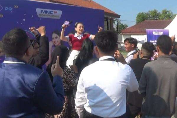 Audisi DMD Panggung Rezeki MNCTV Buka Jalan Penyanyi Dangdut Daerah Menuju Panggung Nasional Audisi DMD Panggung Rezeki MNCTV Buka Jalan Penyanyi Dangdut Daerah Menuju Panggung Nasional