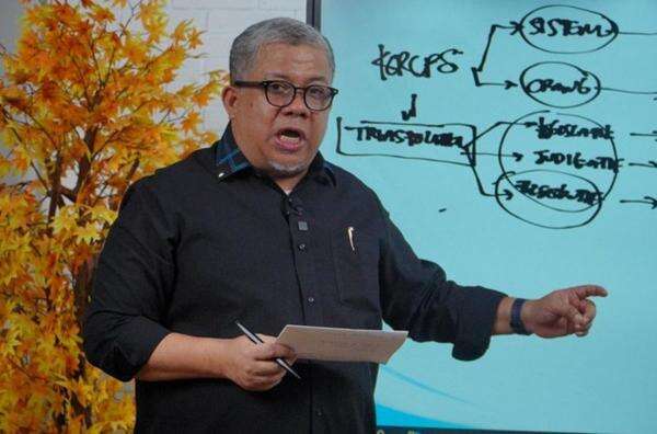 Fahri Hamzah Dorong Pembentukan Peradilan Etika untuk Cegah Korupsi Sejak Dini Fahri Hamzah Dorong Pembentukan Peradilan Etika untuk Cegah Korupsi Sejak Dini