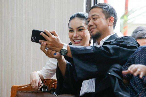 Sempat Tertunda, Sidang PK Nikita Mirzani Akhirnya Digelar Hari Ini Sempat Tertunda, Sidang PK Nikita Mirzani Akhirnya Digelar Hari Ini