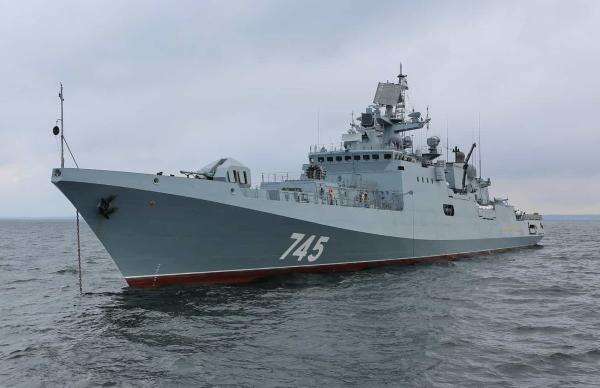 Kapal Fregat Rusia Lepaskan Tembakan Peringatan di Selat Inggris Kapal Fregat Rusia Lepaskan Tembakan Peringatan di Selat Inggris