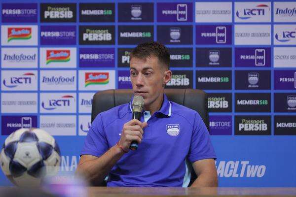 Tak Mau Dipuji, Peralta Ungkap Hal Mengejutkan usai Jadi Pahlawan Persib Bandung vs Manila Digger Tak Mau Dipuji, Peralta Ungkap Hal Mengejutkan usai Jadi Pahlawan Persib Bandung vs Manila Digger