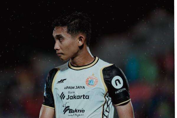 Rizky Ridho Kutuk Penyerangan Bus Persib U-18: Stop Kekerasan! Rizky Ridho Kutuk Penyerangan Bus Persib U-18: Stop Kekerasan!