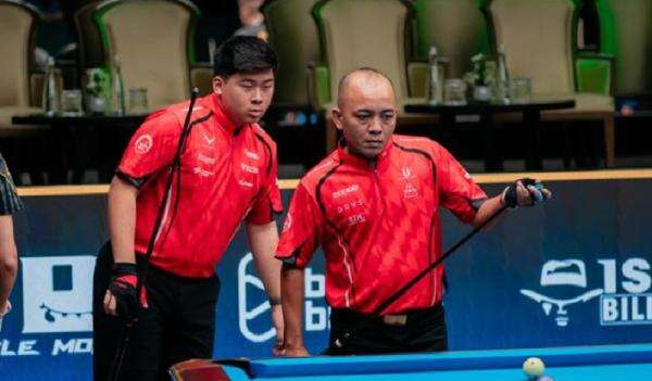 Biliar Indonesia Cetak Sejarah! Albert Januarta-Irsal Nasution Tembus Semifinal Kejuaraan Dunia Biliar Indonesia Cetak Sejarah! Albert Januarta-Irsal Nasution Tembus Semifinal Kejuaraan Dunia